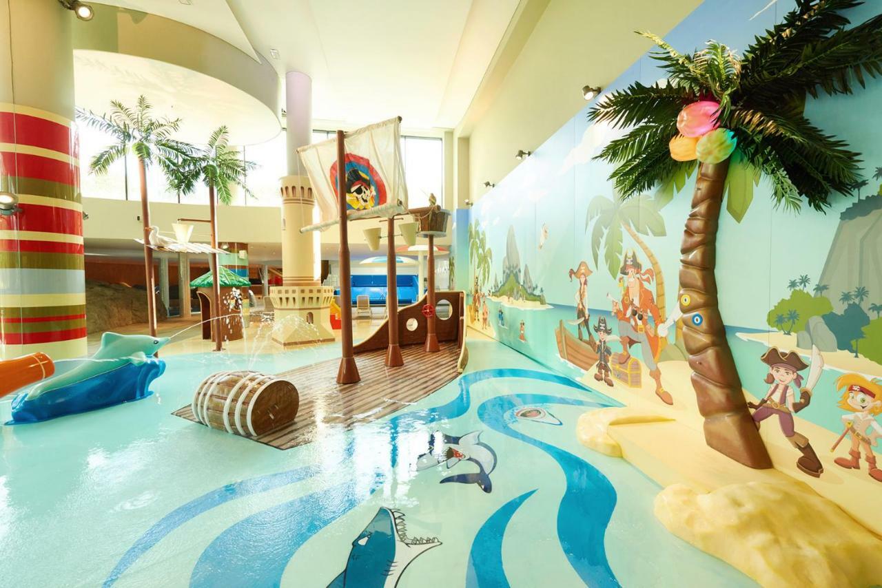 Vacationclub - Baltic Park Molo Apartament C104 Świnoujście Exteriör bild